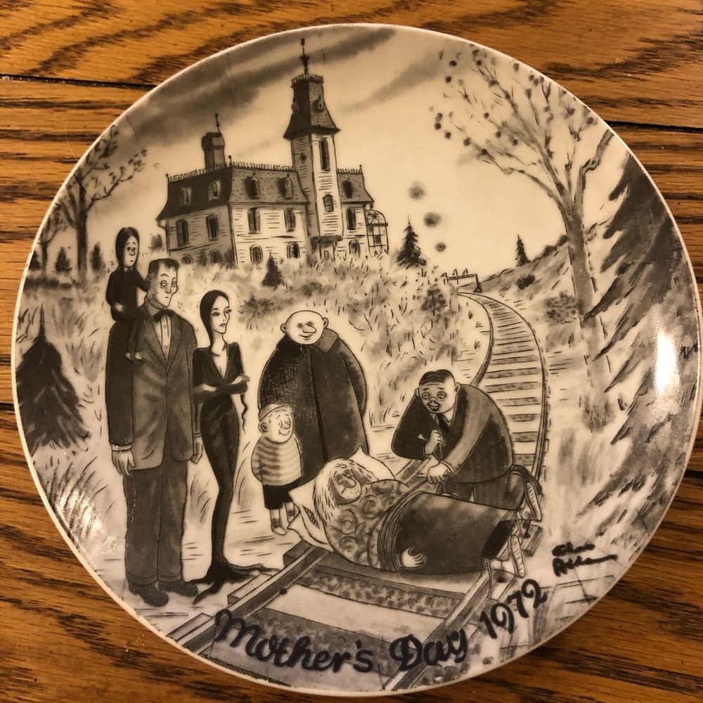 Chas Addams Family Collector’s Plate